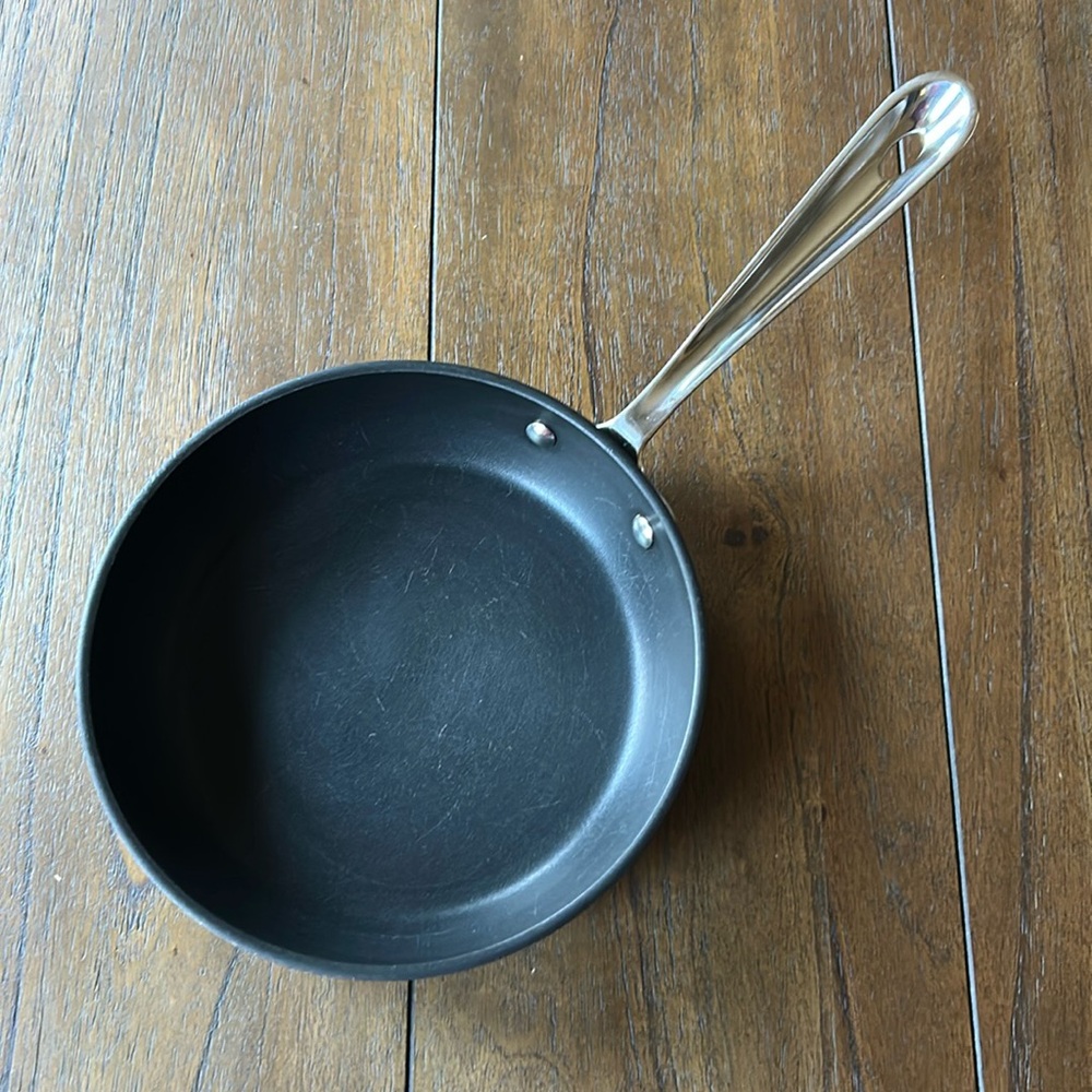 All-Clad HA1 Anodized 8 inch Frying Pan